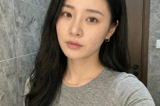 300万粉网红慈善人设崩塌：AI伪造视频引发善款质疑