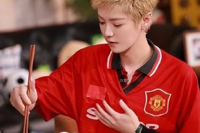出轨风波仅1周鹿晗公开露面只字不提关晓彤杨幂果然没说错